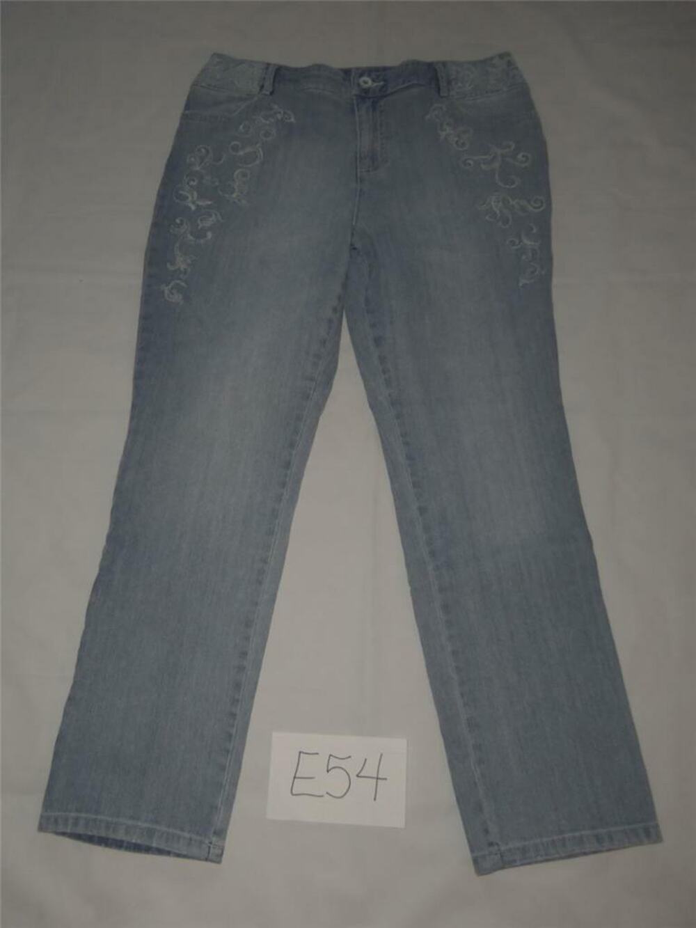 Womens Chicos Platinum Blue Jeans Size 1.5 -1012E54